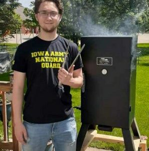 Meet your Posher, Hunter